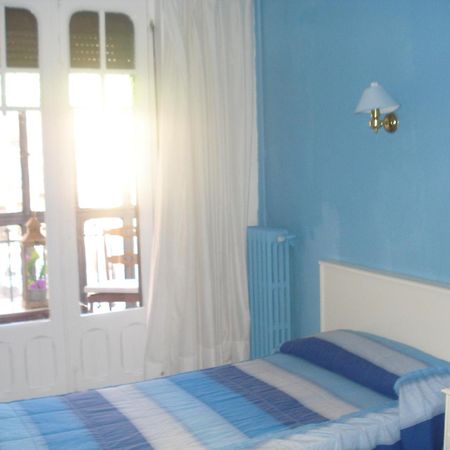 Hostel Central Сарагоса Екстериор снимка