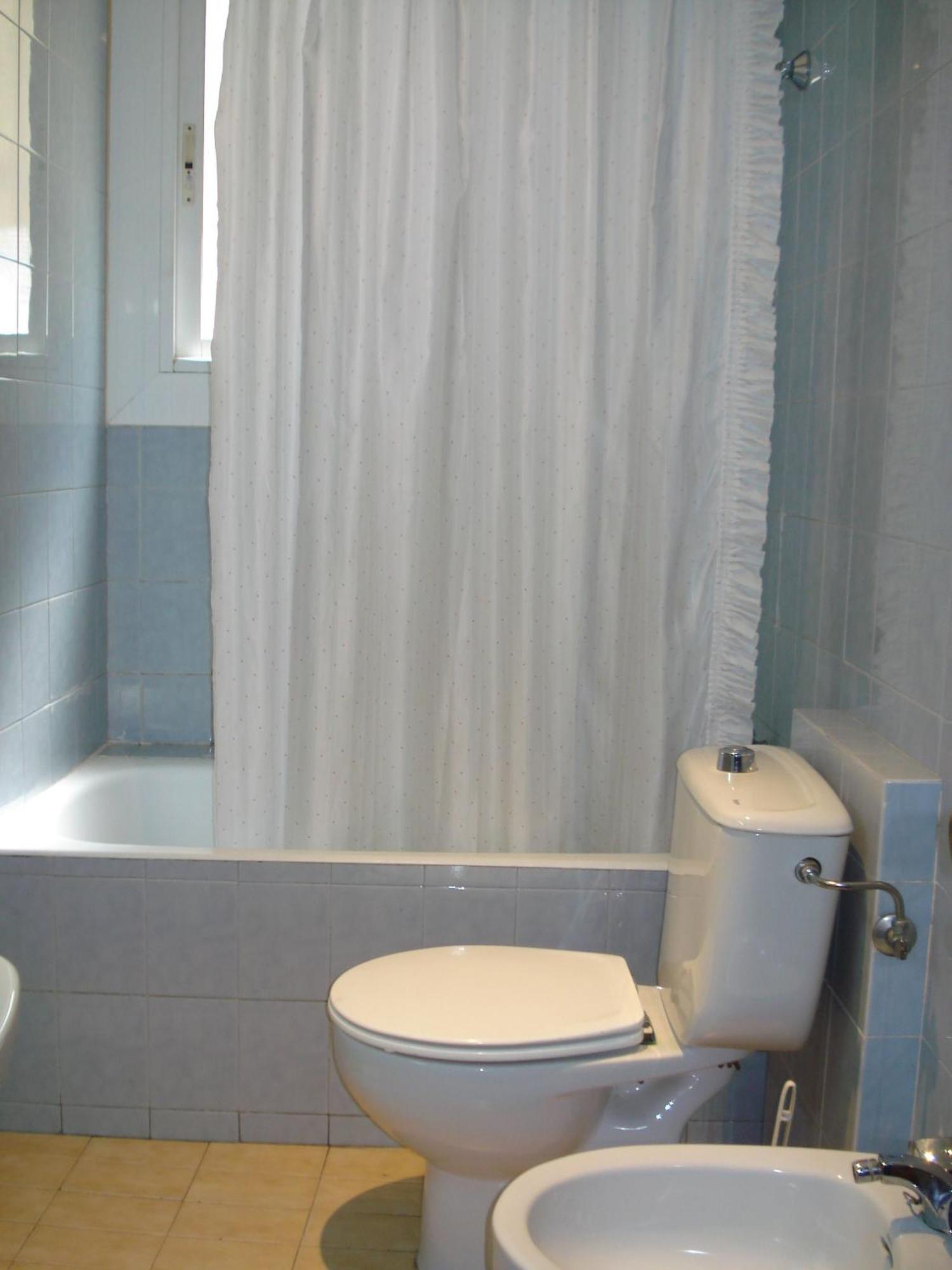 Hostel Central Сарагоса Екстериор снимка