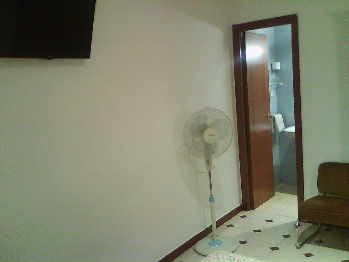 Hostel Central Сарагоса Екстериор снимка