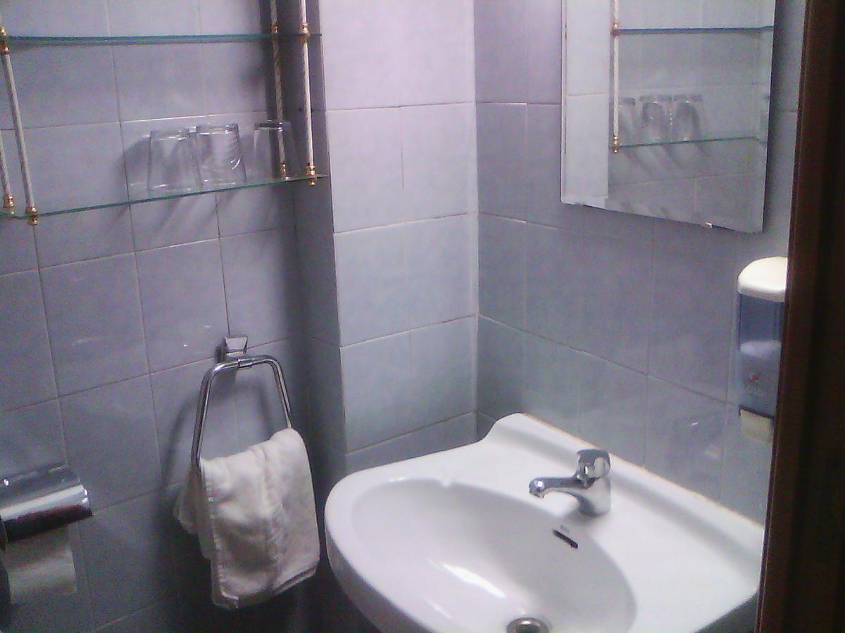 Hostel Central Сарагоса Екстериор снимка
