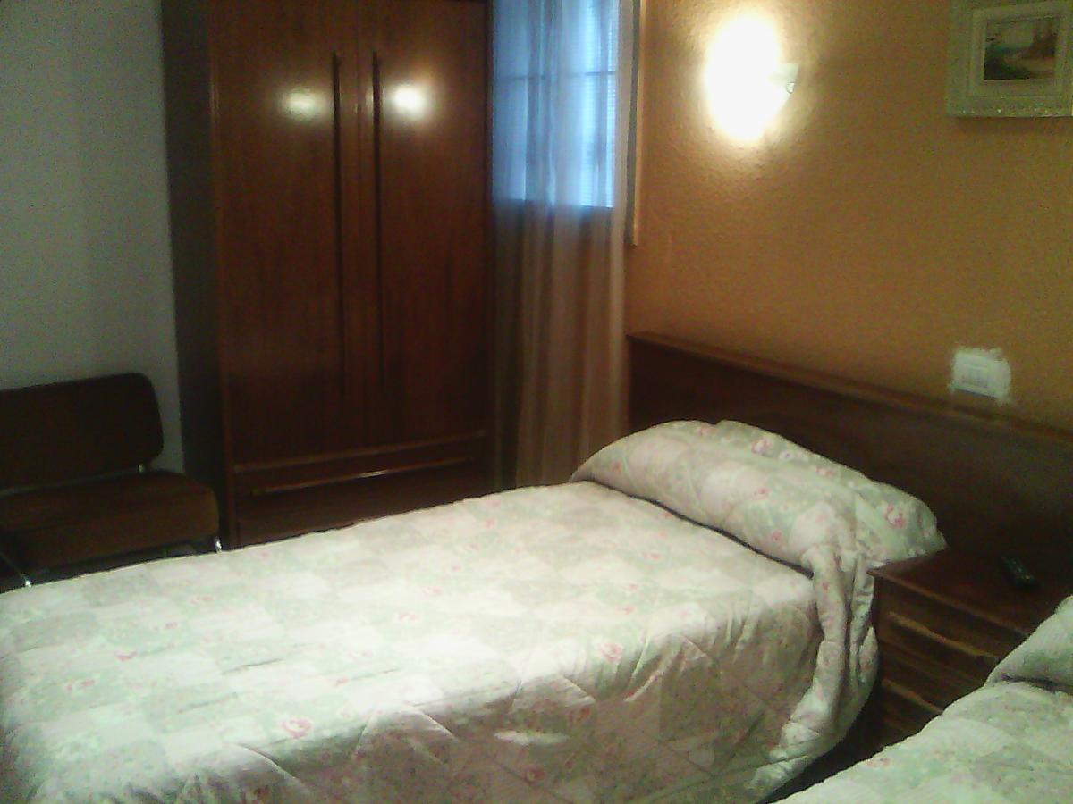 Hostel Central Сарагоса Екстериор снимка