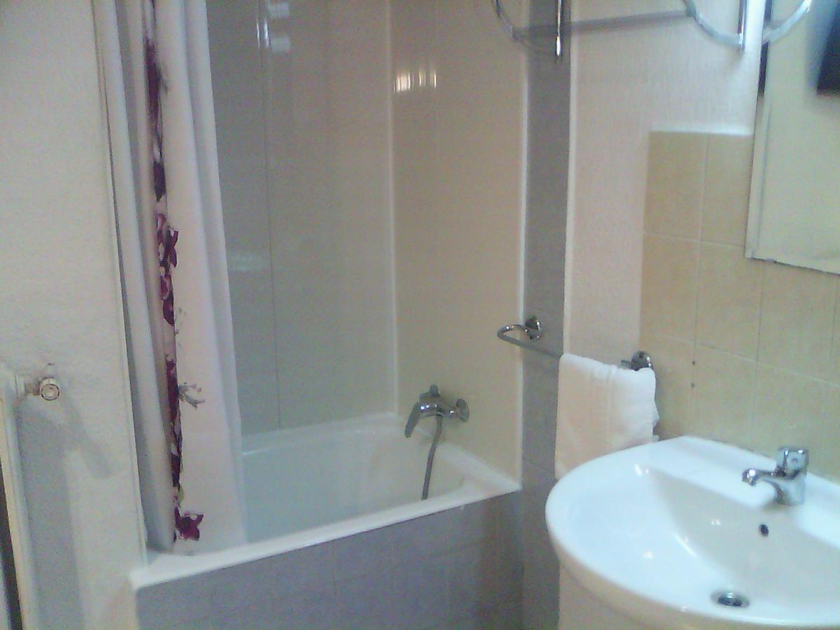 Hostel Central Сарагоса Екстериор снимка