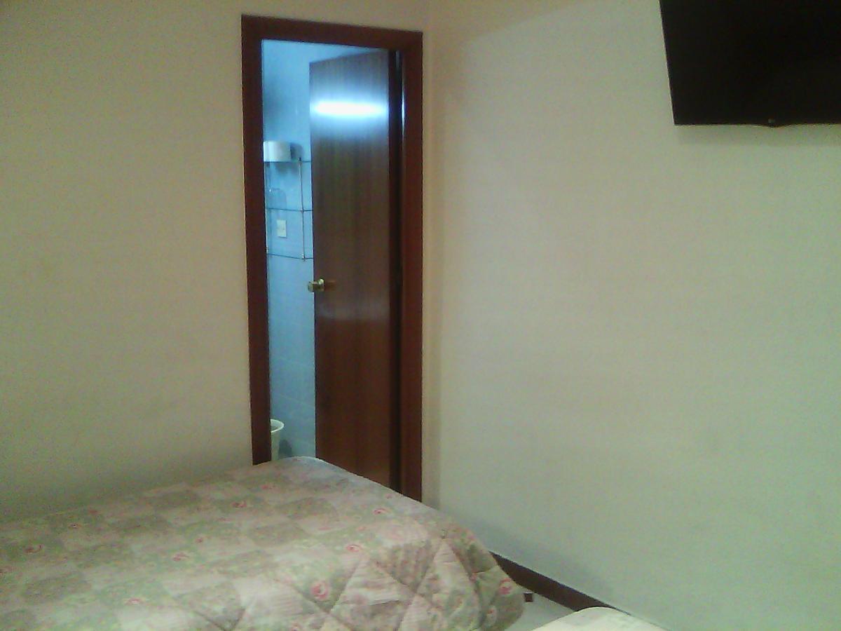 Hostel Central Сарагоса Екстериор снимка
