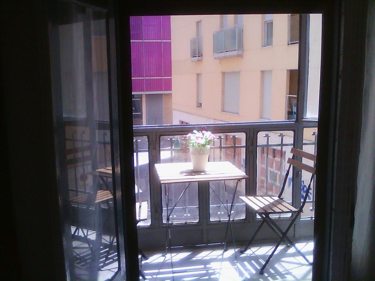 Hostel Central Сарагоса Екстериор снимка